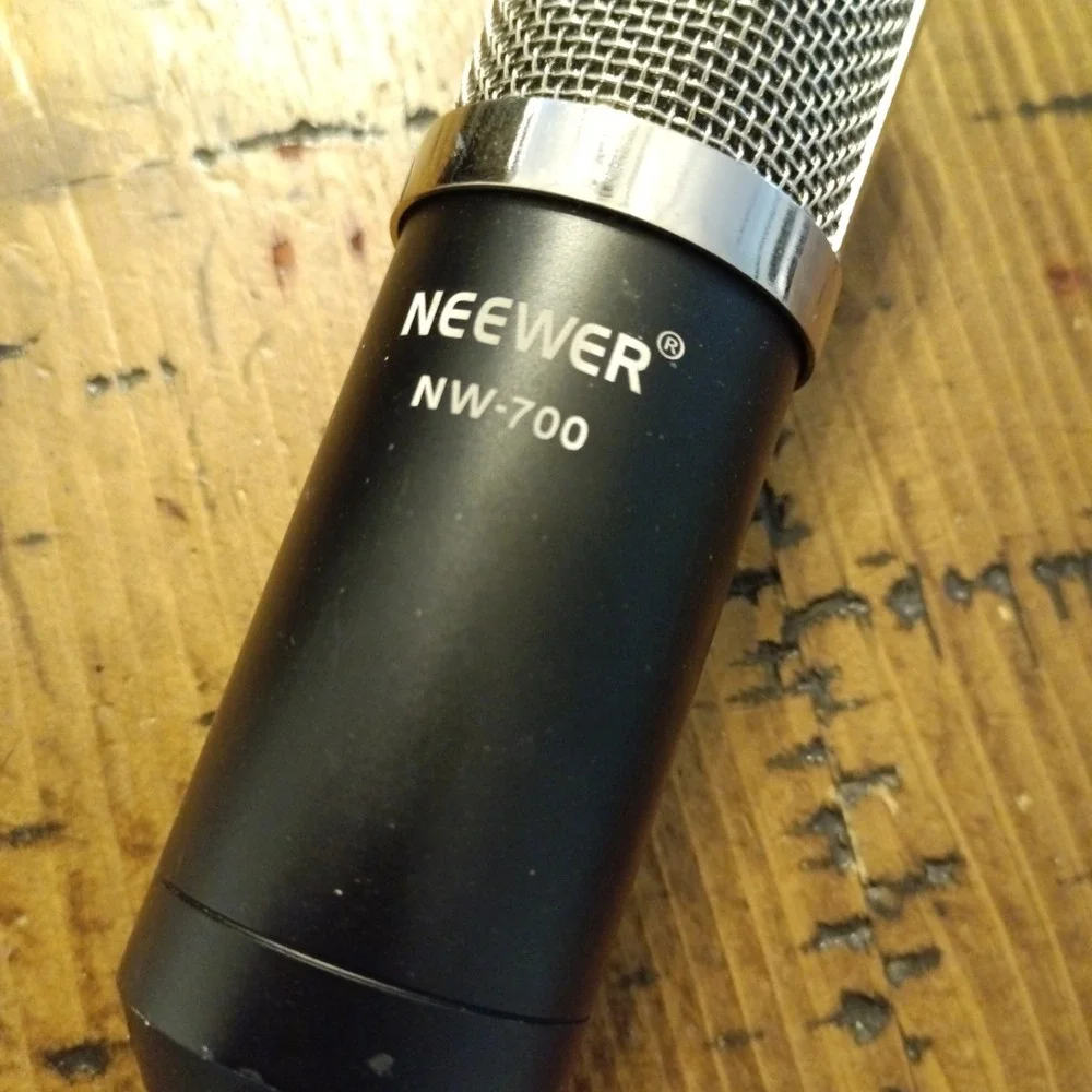 Neewer NW-700 Professional Studio Condenser Microphone Black XLR NW700 a10